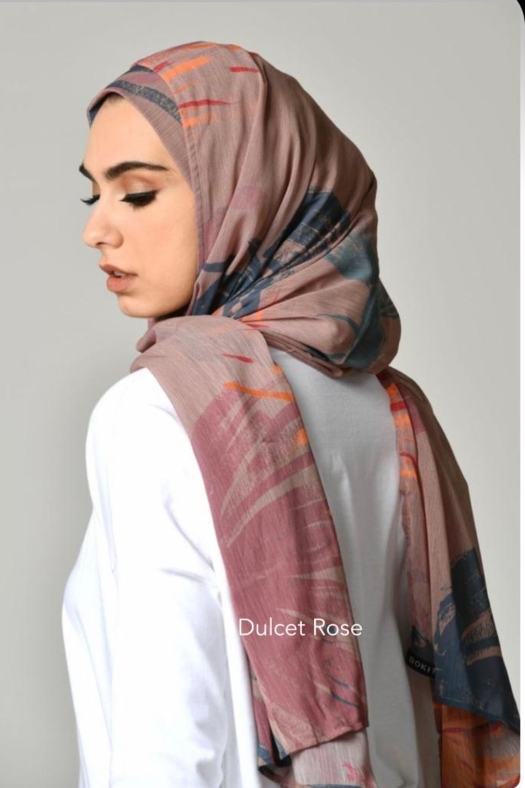 Dulcet Rose – Printed HD Smooth Chiffon