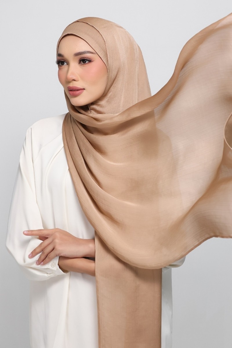 Caramel - Plain Crinkled Satin