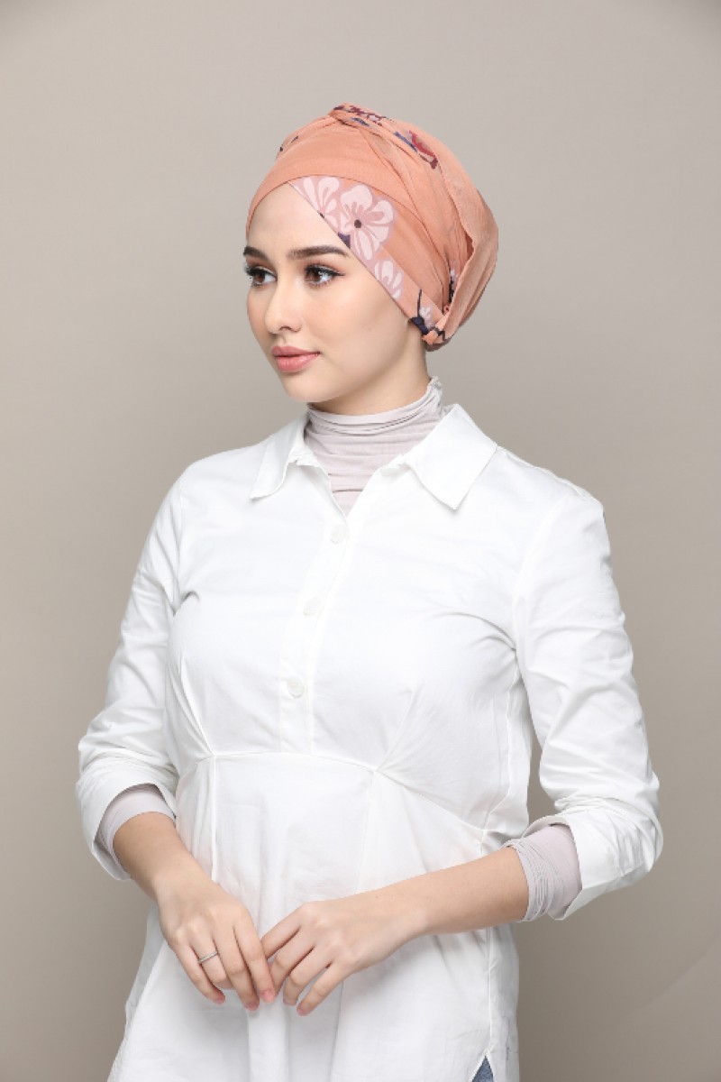 Fantasy - Capshawl