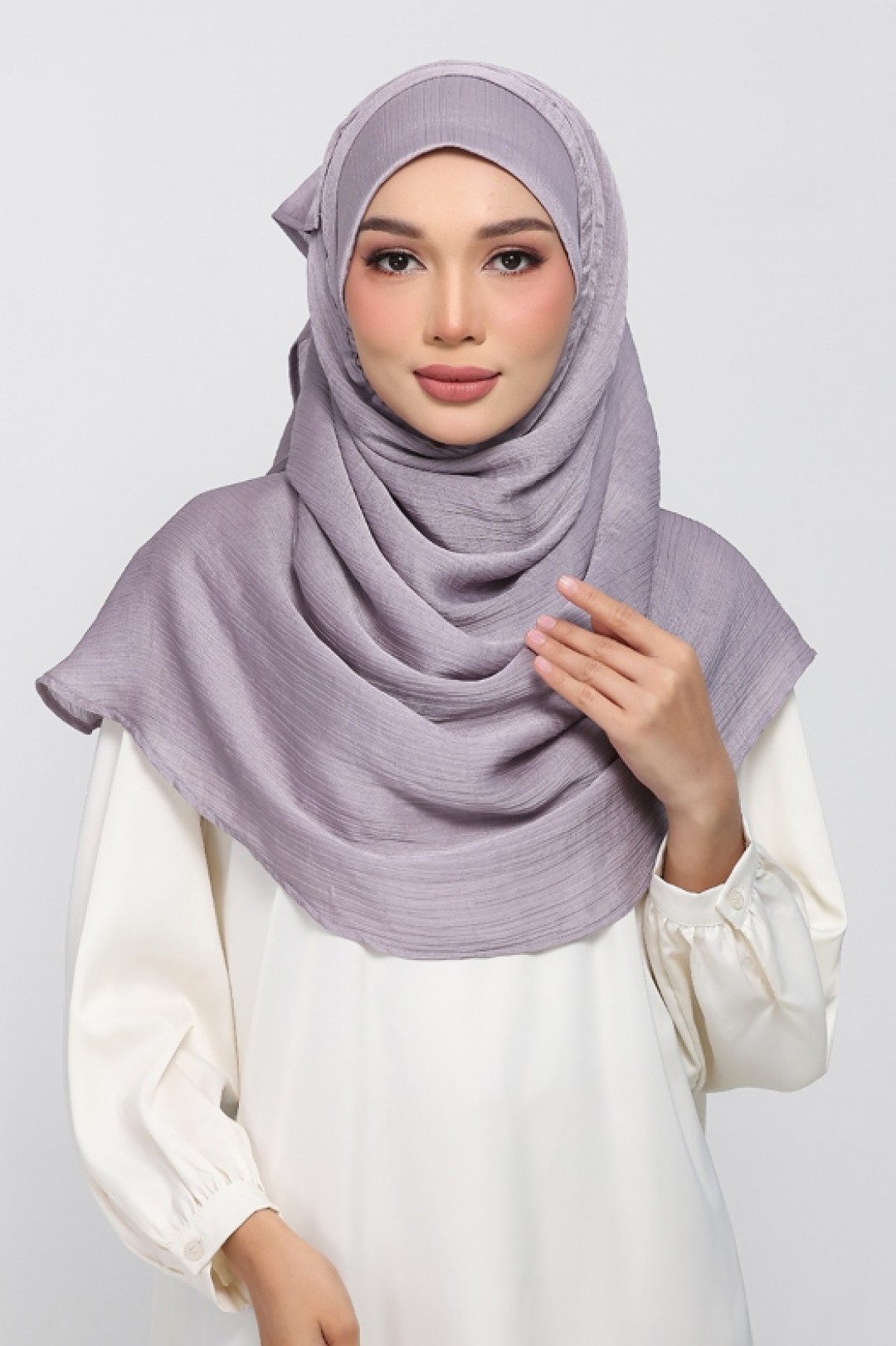 Gull Gray - Plain Crinkled Satin