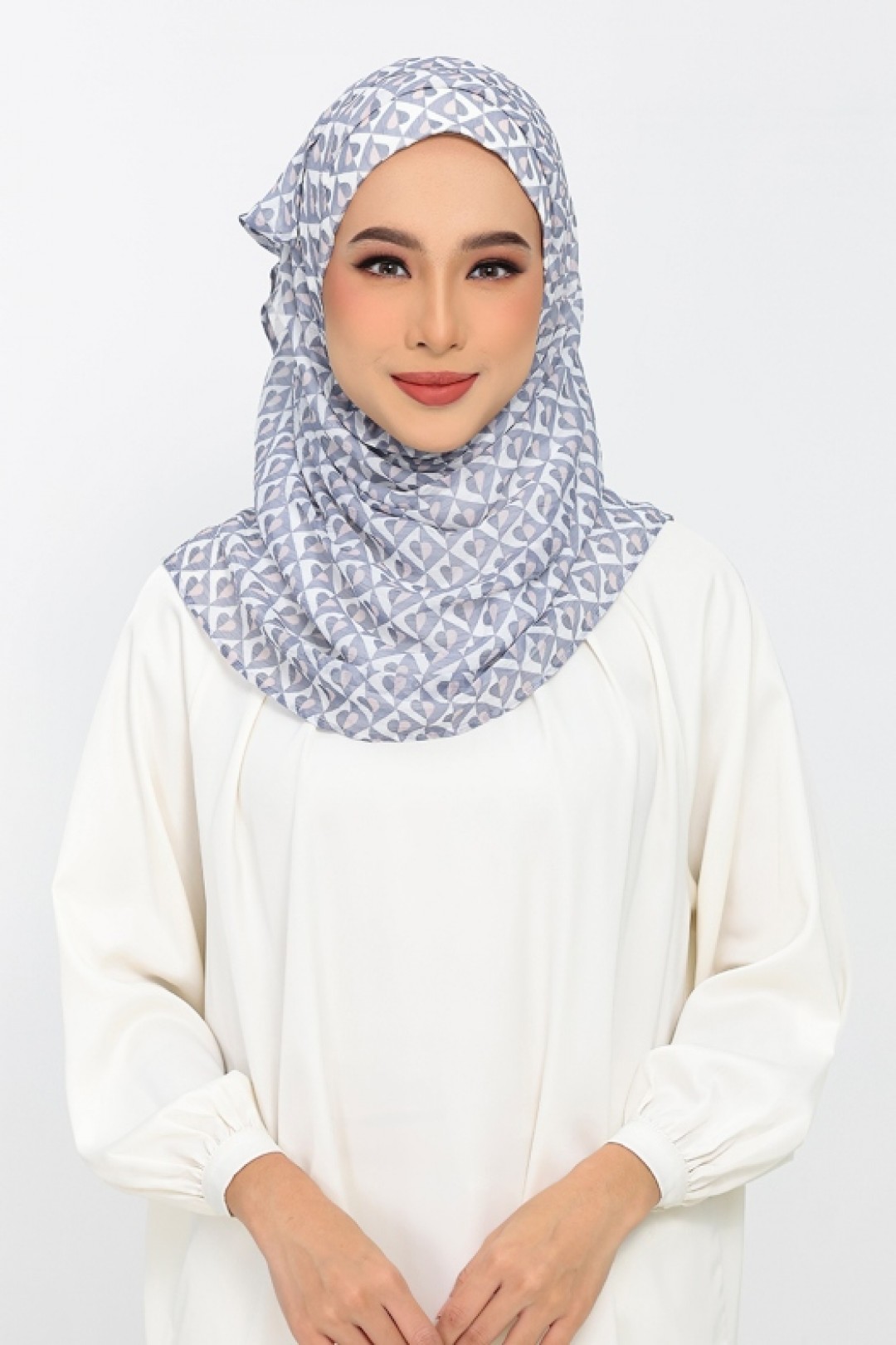 Hearts Gray - Plus Crinkled Chiffon