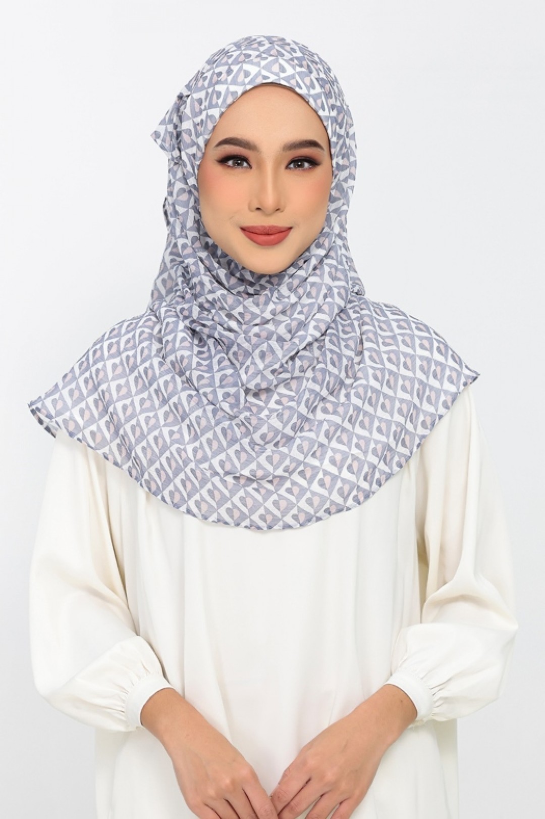 Hearts Gray - Plus Crinkled Chiffon