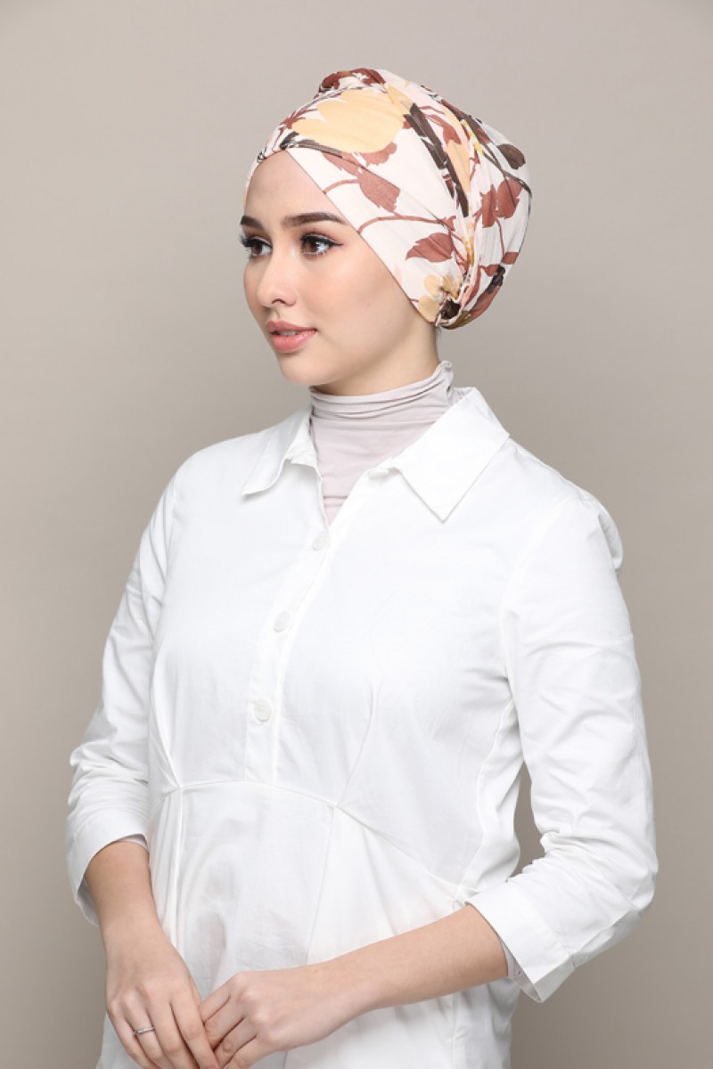 Lady Leaves - Capshawl