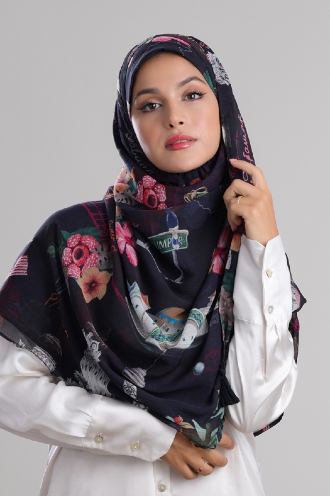 Kuala Lumpur Navy - Printed Crinkled Chiffon