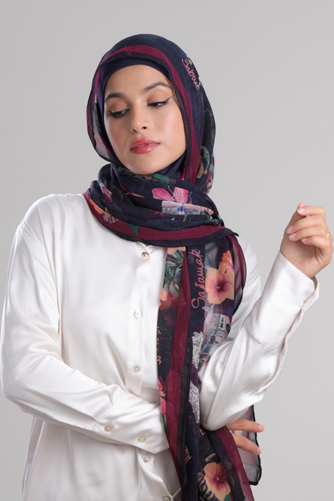 Kuala Lumpur Navy - Printed Crinkled Chiffon