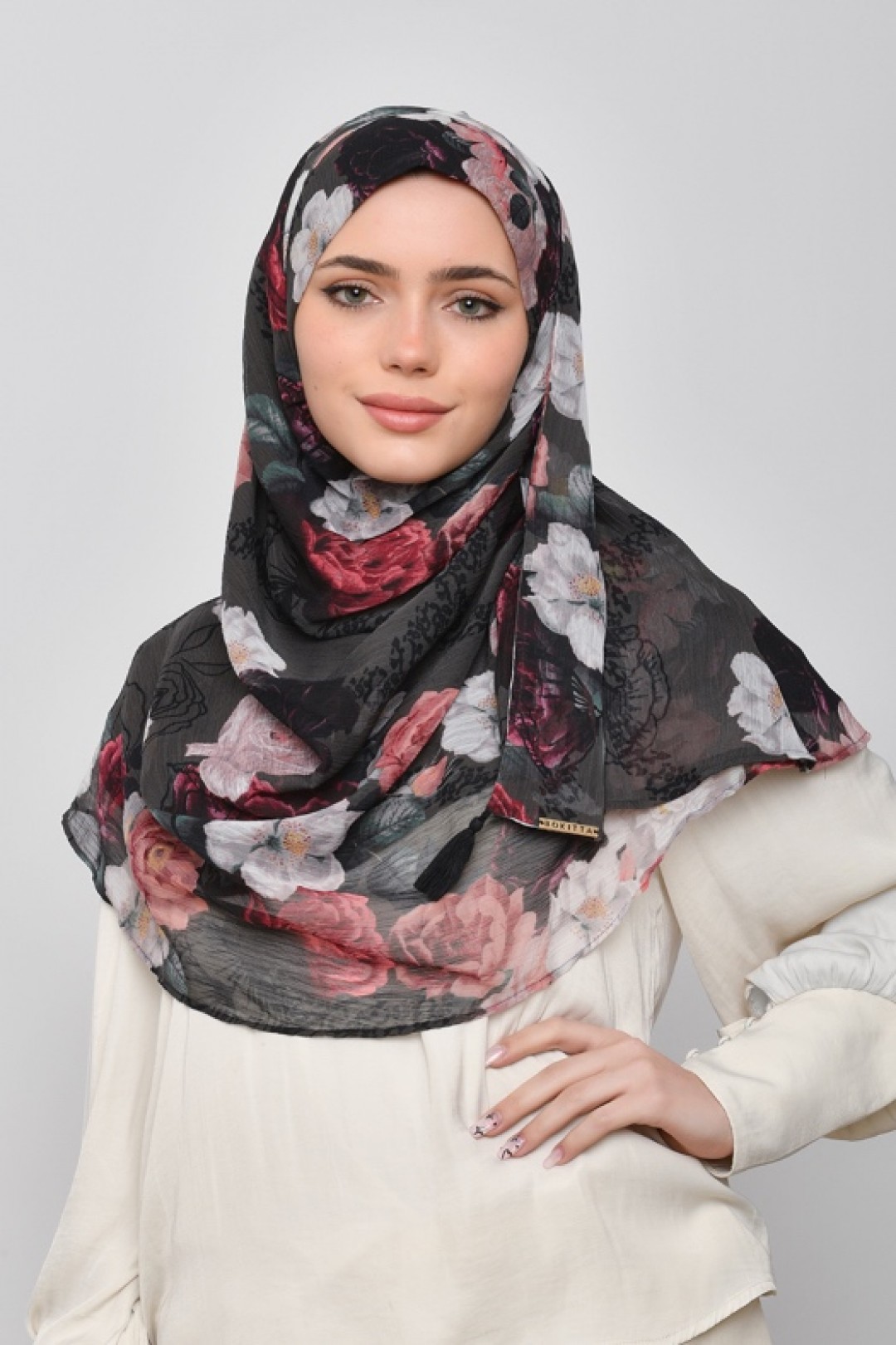 Mawadda - Printed Crinkled Chiffon - Face Mask