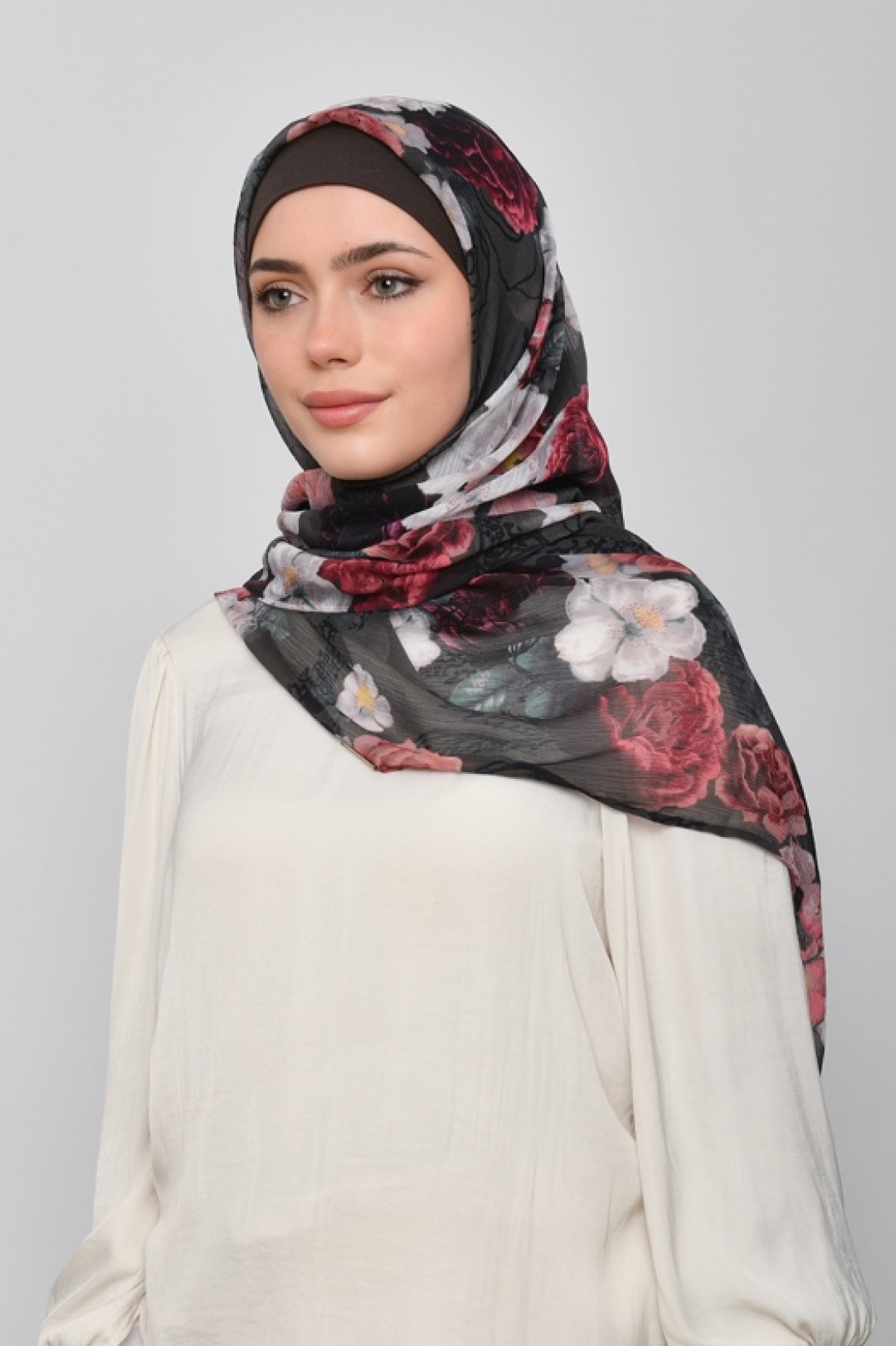 Mawadda - Printed Crinkled Chiffon - Face Mask