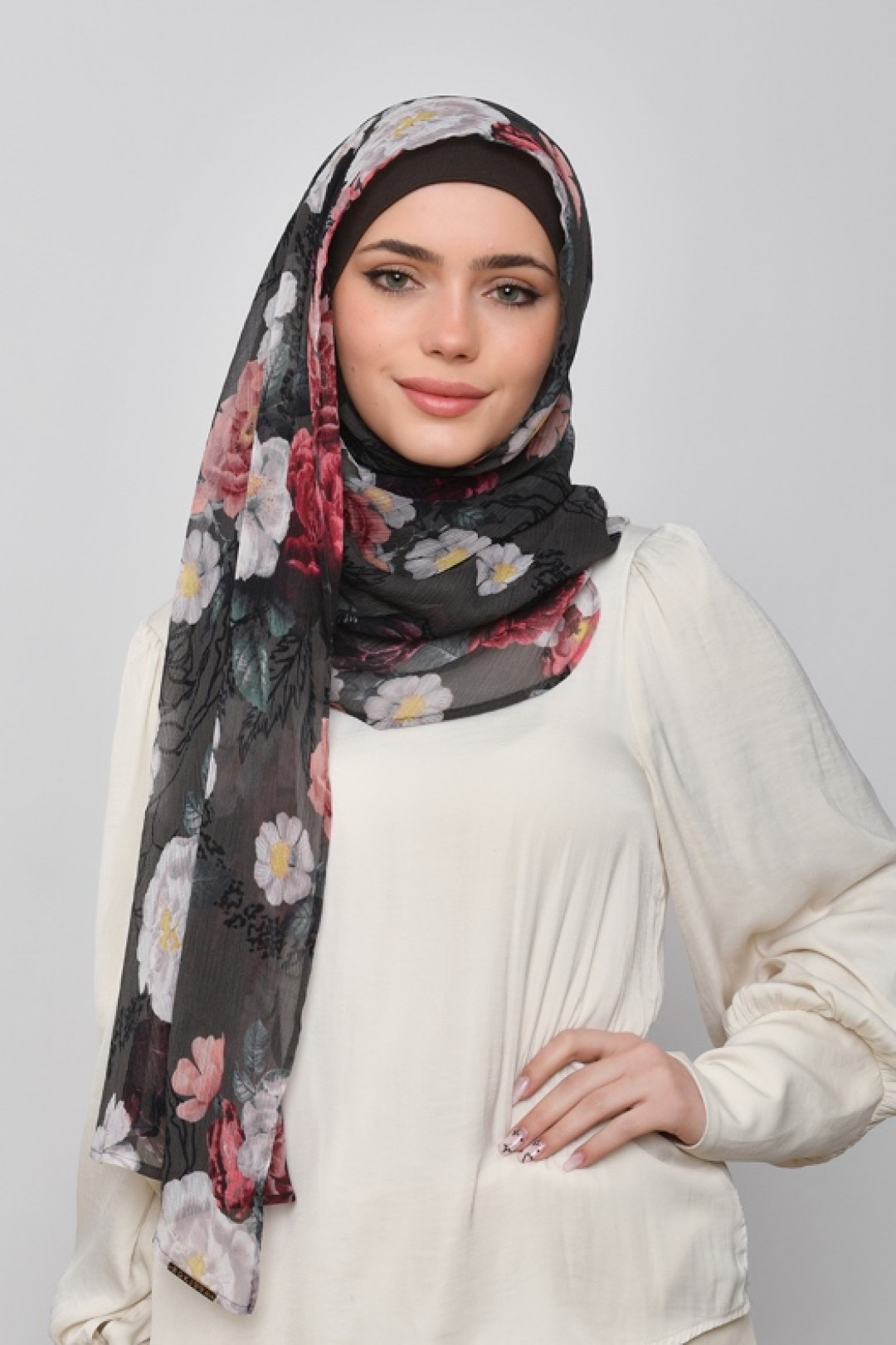 Mawadda - Printed Crinkled Chiffon - Face Mask
