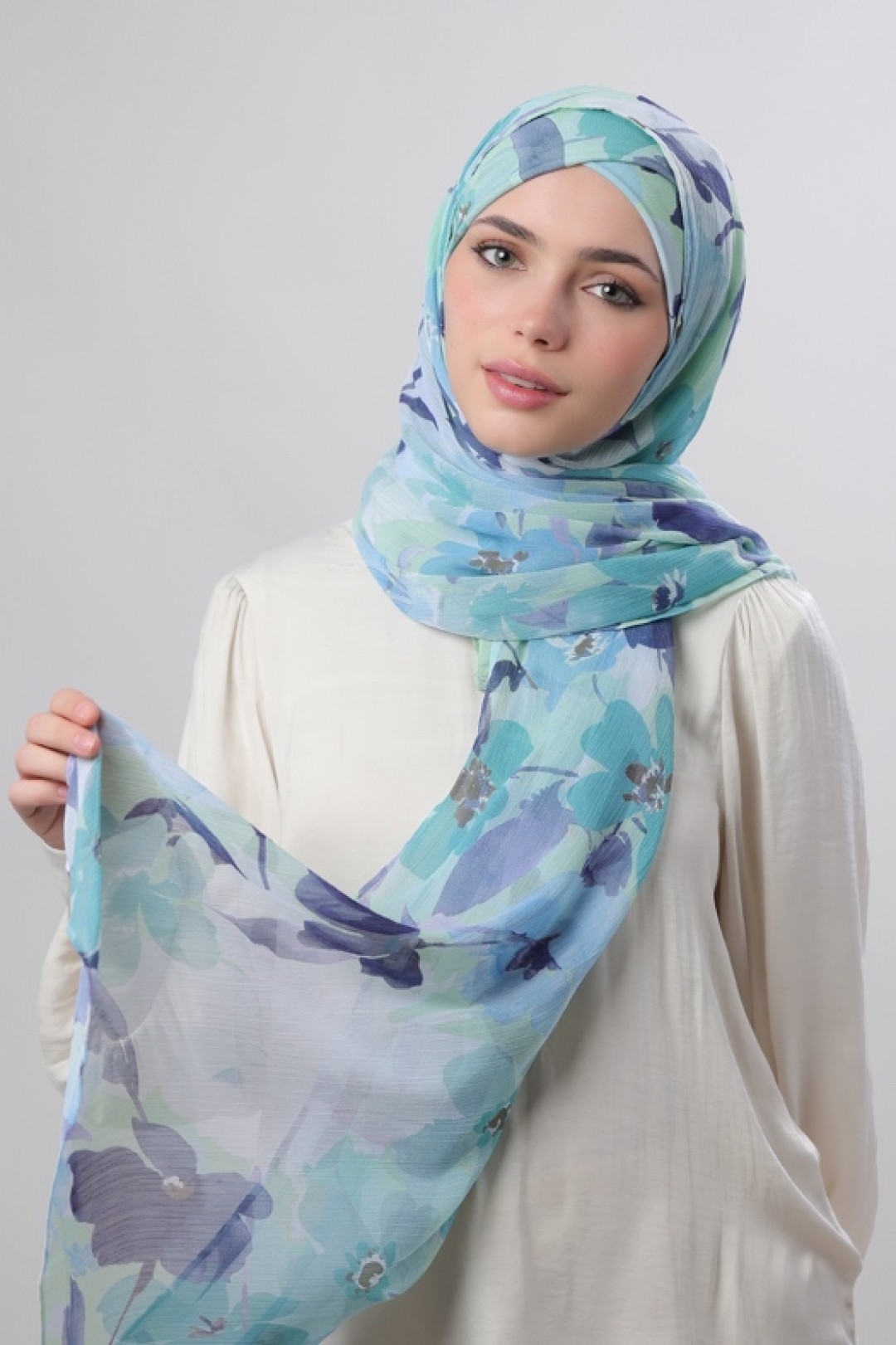 Minty Blooms - Printed Crinkled Chiffon