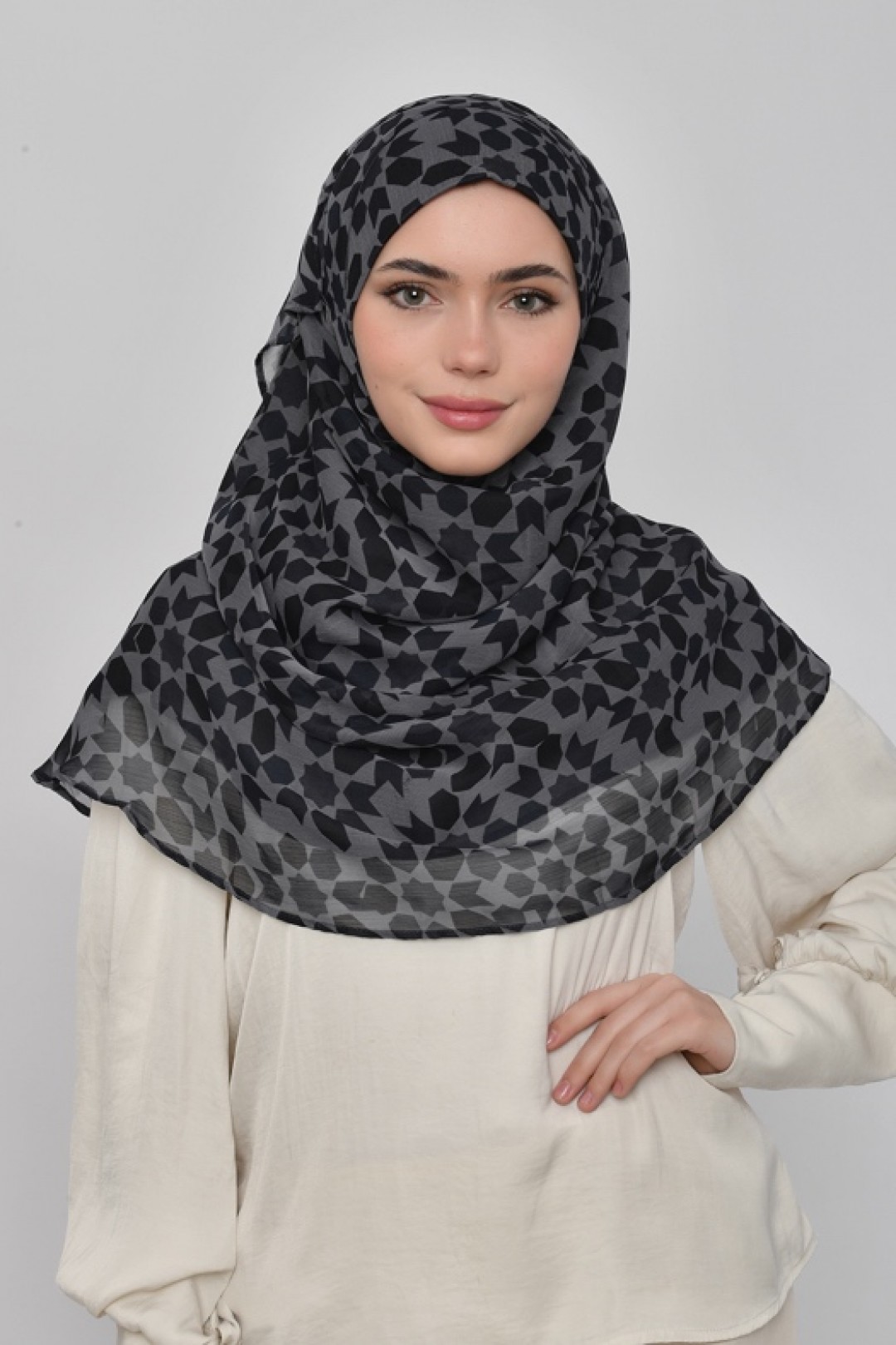Qamar - Printed Plus Crinkled Chiffon