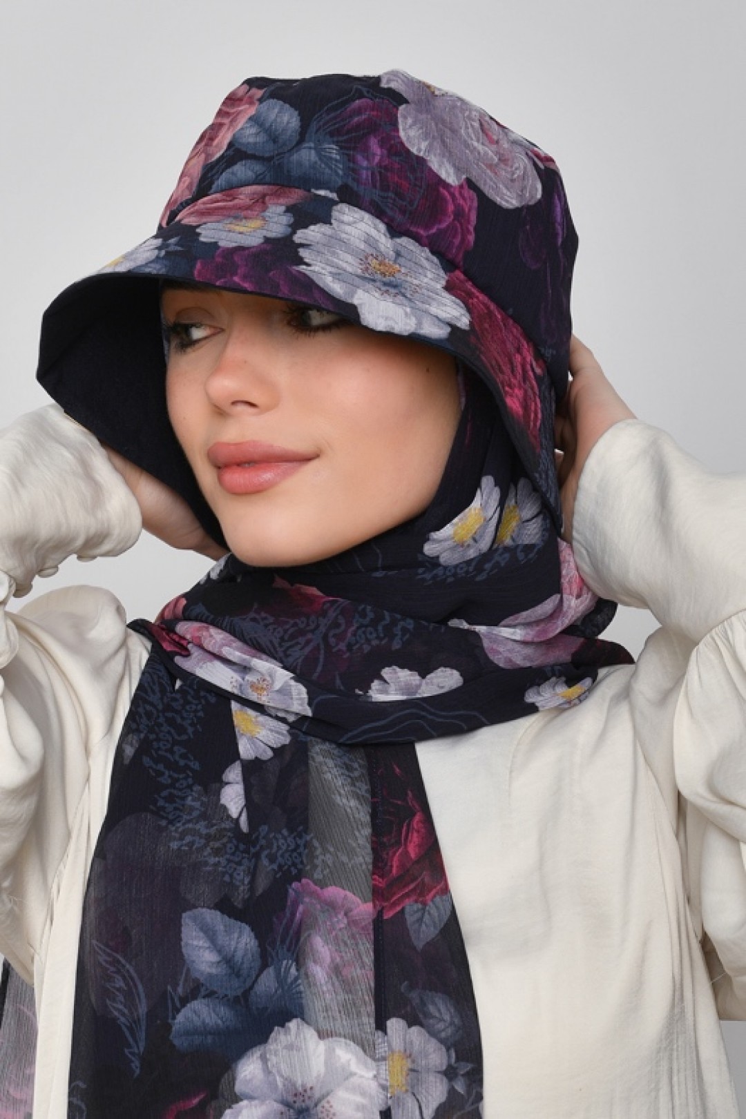 Rahma - Printed Crinkled Chiffon - Face Mask