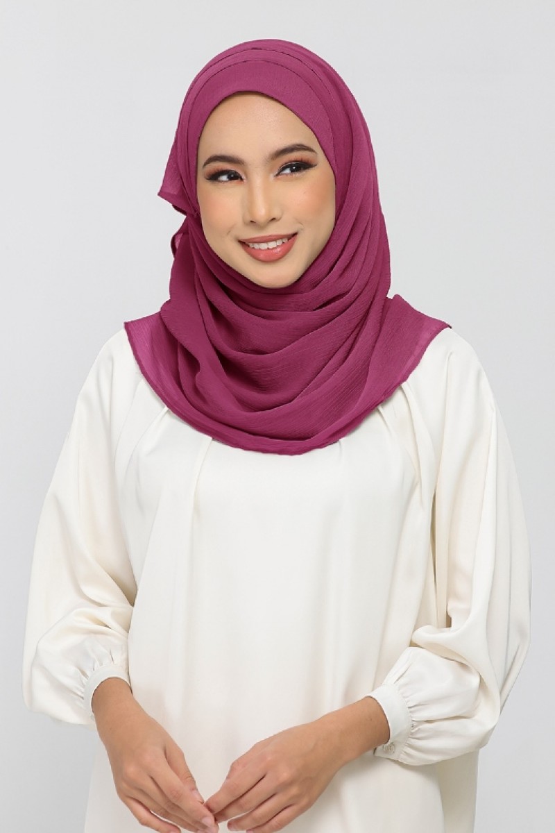 Raspberry - Plain Crinkled Chiffon