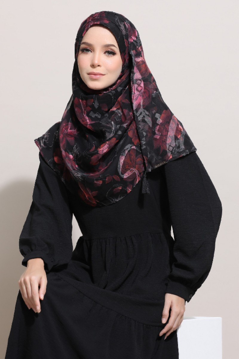 Red Flora - Premium Printed Brasso Georgette - Face Mask