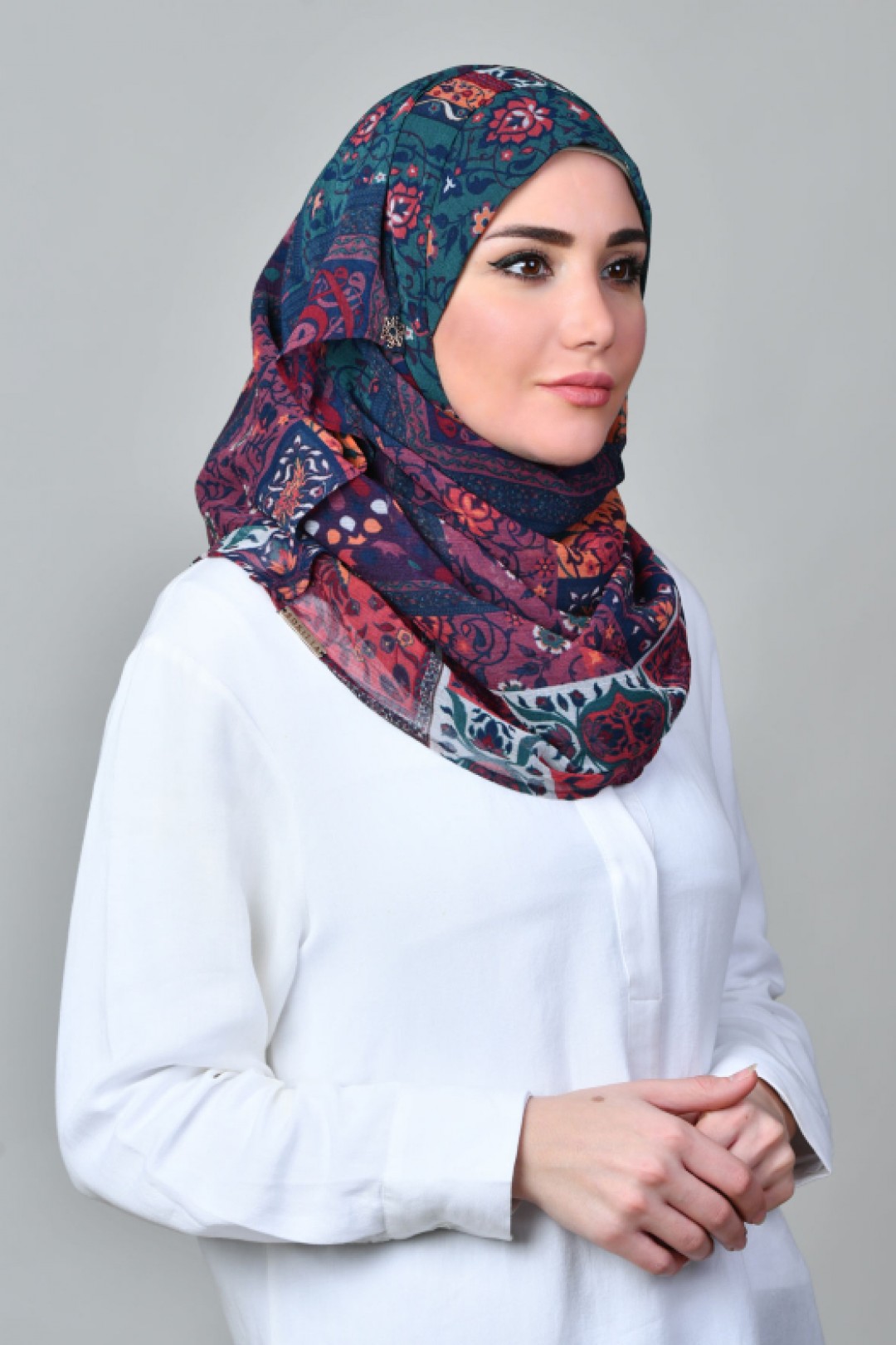 Shahrayar Red - Printed Crinkled Chiffon