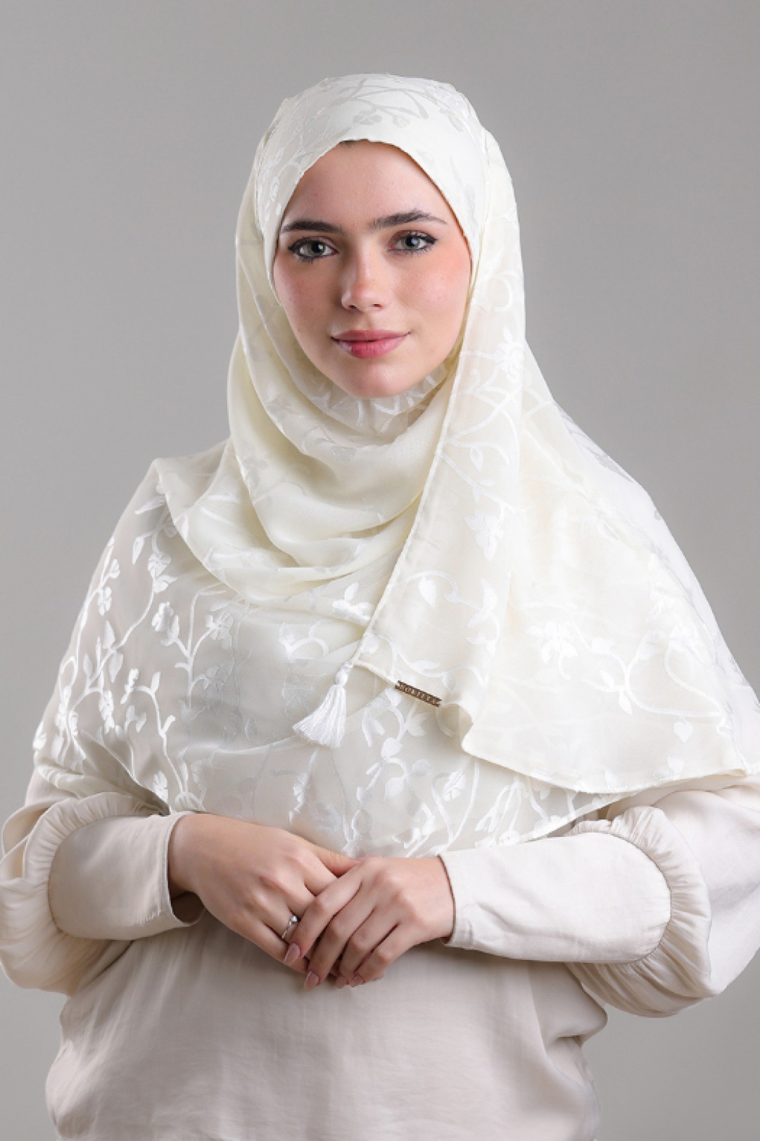 Sheikh Zayed OffWhite - Premium Plain Brasso Georgette