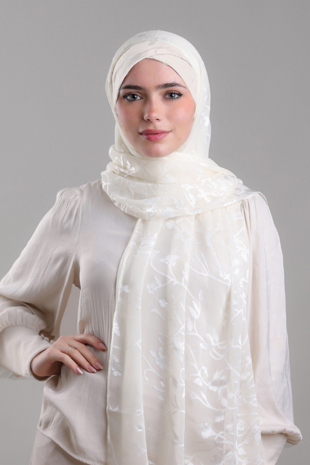 Sheikh Zayed OffWhite - Premium Plain Brasso Georgette