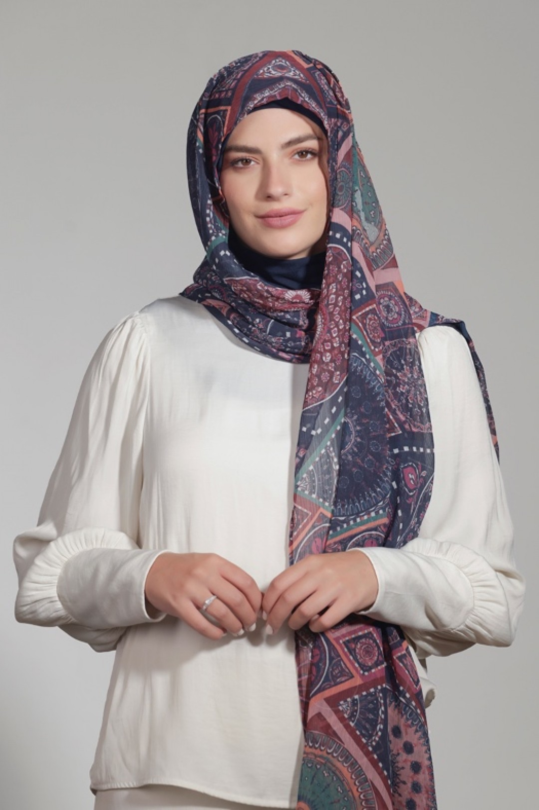 Sultana - Printed Crinkled Chiffon - Face Mask