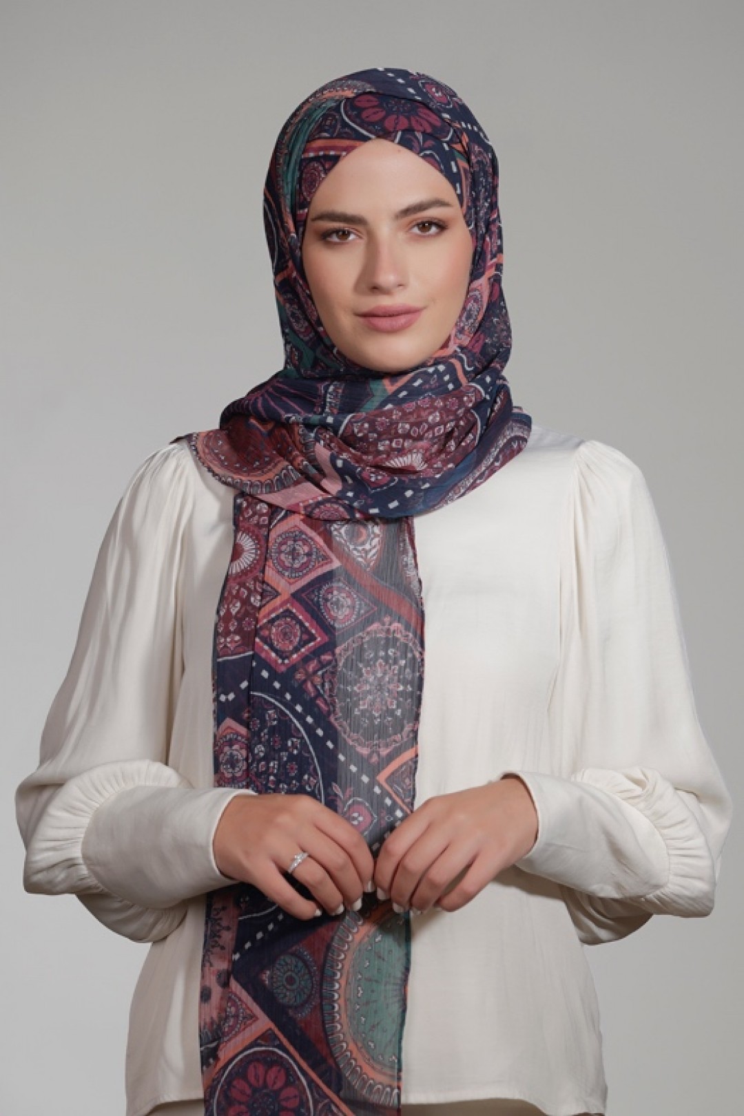 Sultana - Printed Crinkled Chiffon - Face Mask