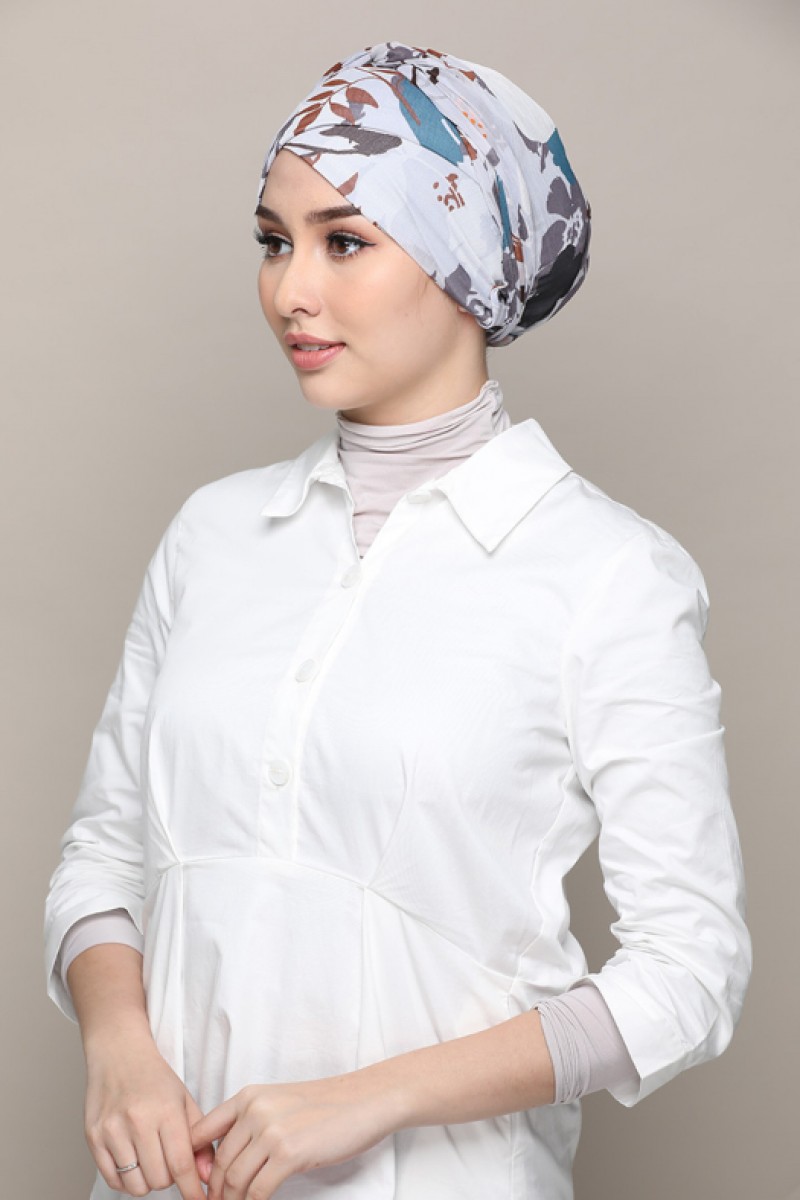 Vera Sky - Capshawl