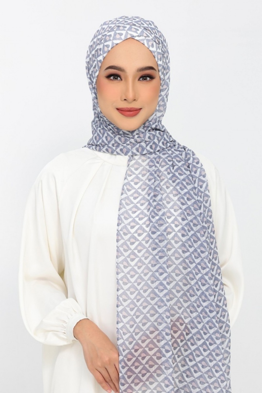 Hearts Gray - Plus Crinkled Chiffon