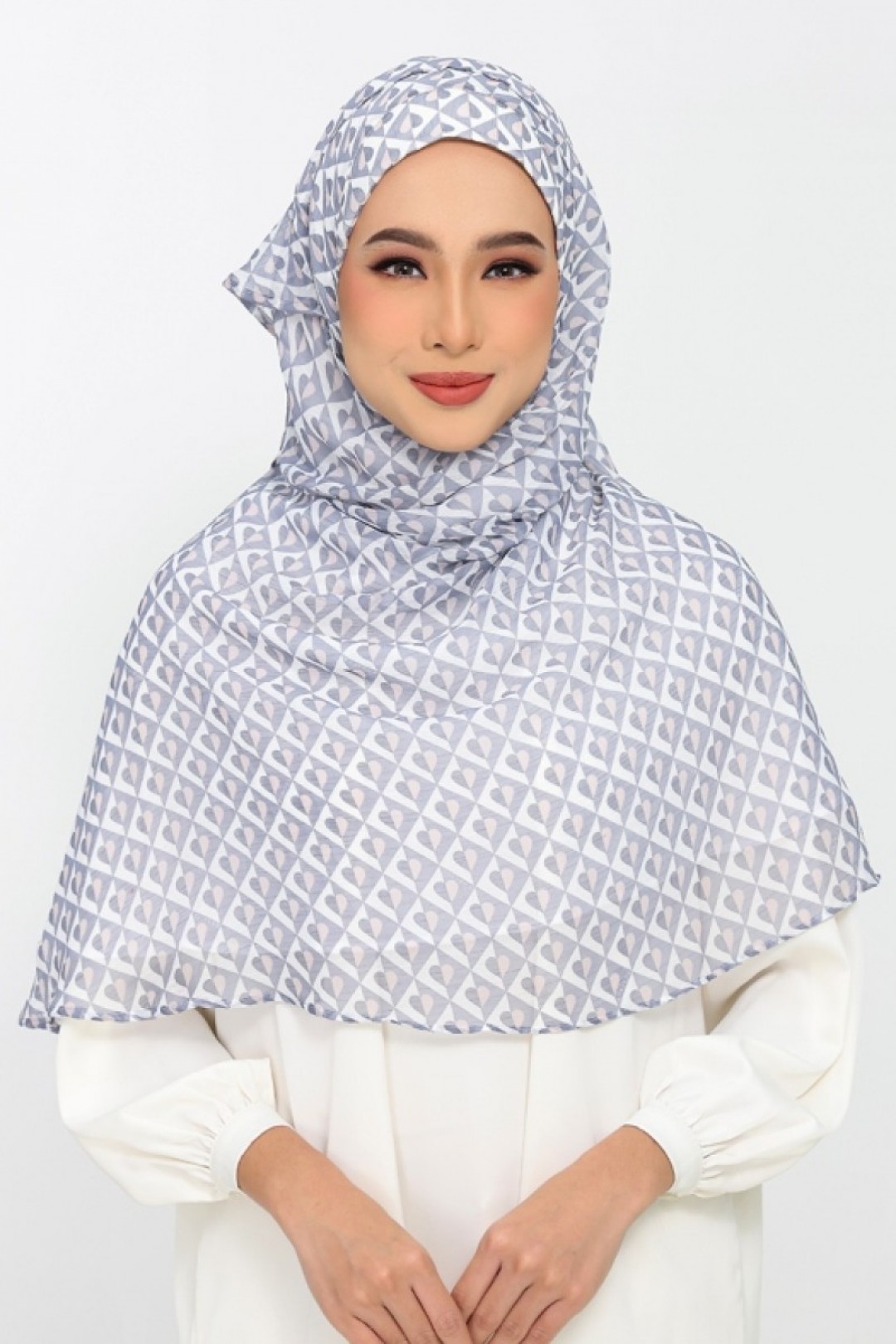 Hearts Gray - Plus Crinkled Chiffon