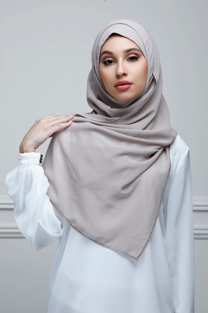Atmosphere - Plain With Crystals Georgette